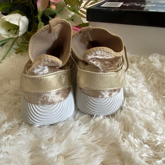 LAST PAIR! Qupid Gold Velvet Tennis Shoes - Picture 4 of 9